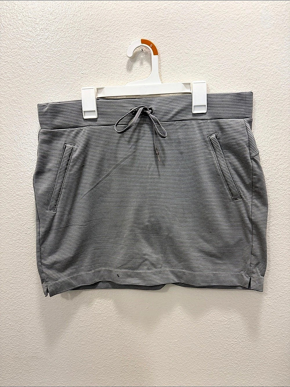 Athletic Skirt Striped with Shorts Gray & White